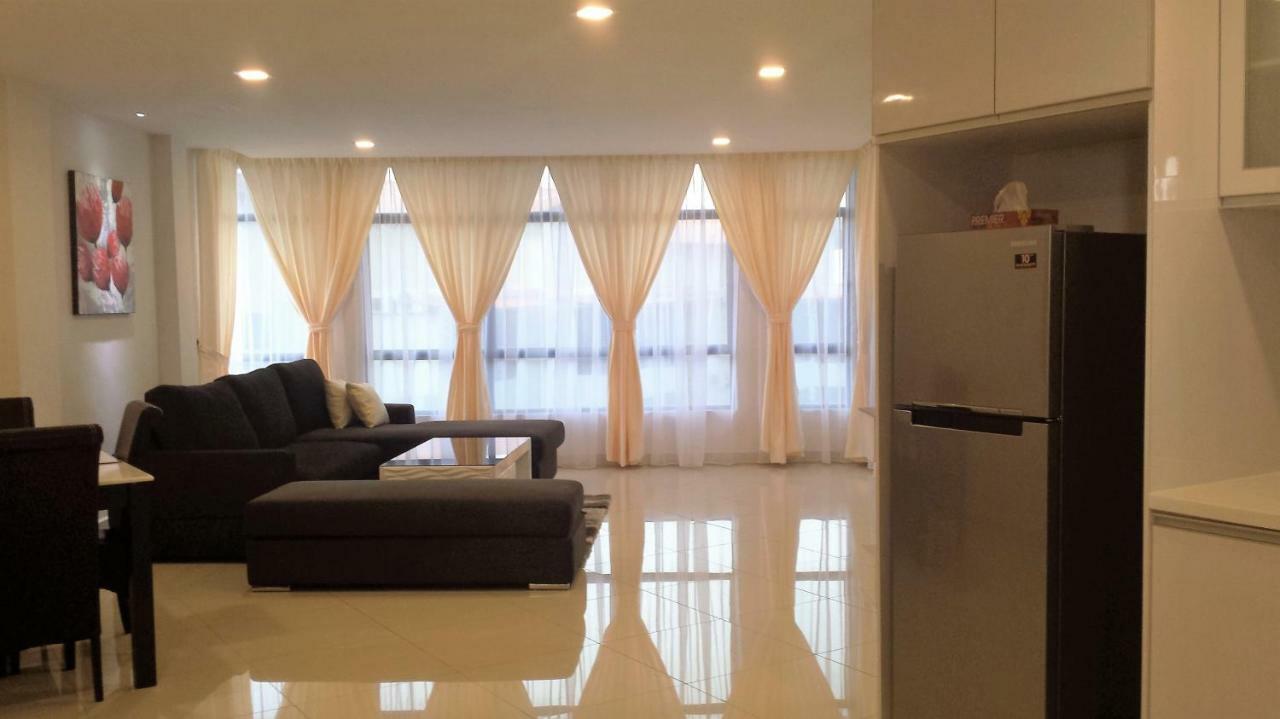 Cherloft@Samsuria Beach Residences Kampung Sungai Ular Exteriör bild